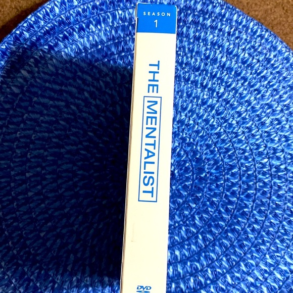 THE MENTALIST SIMON BAKER - COMPLETE FIRST SEASON - 6 DVD SET - Picture 2 of 9